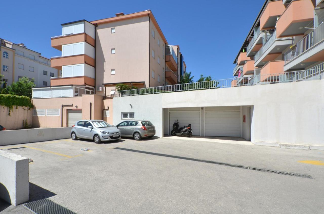 Apartment Luka Split Exterior photo
